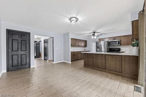 3852 Argonne Avenue Mogadore OH 44260