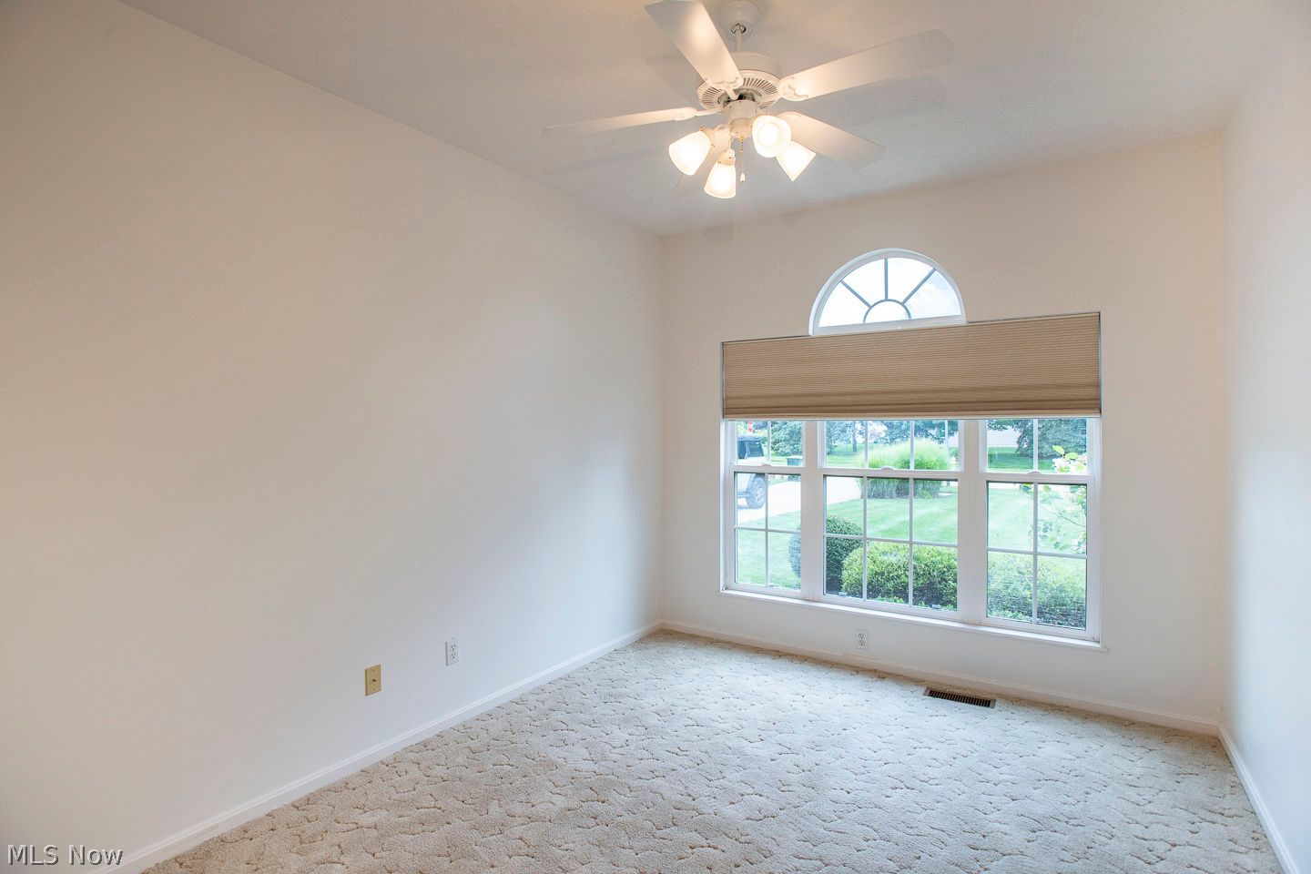 31776 Gardenside Drive Avon Lake OH 44012