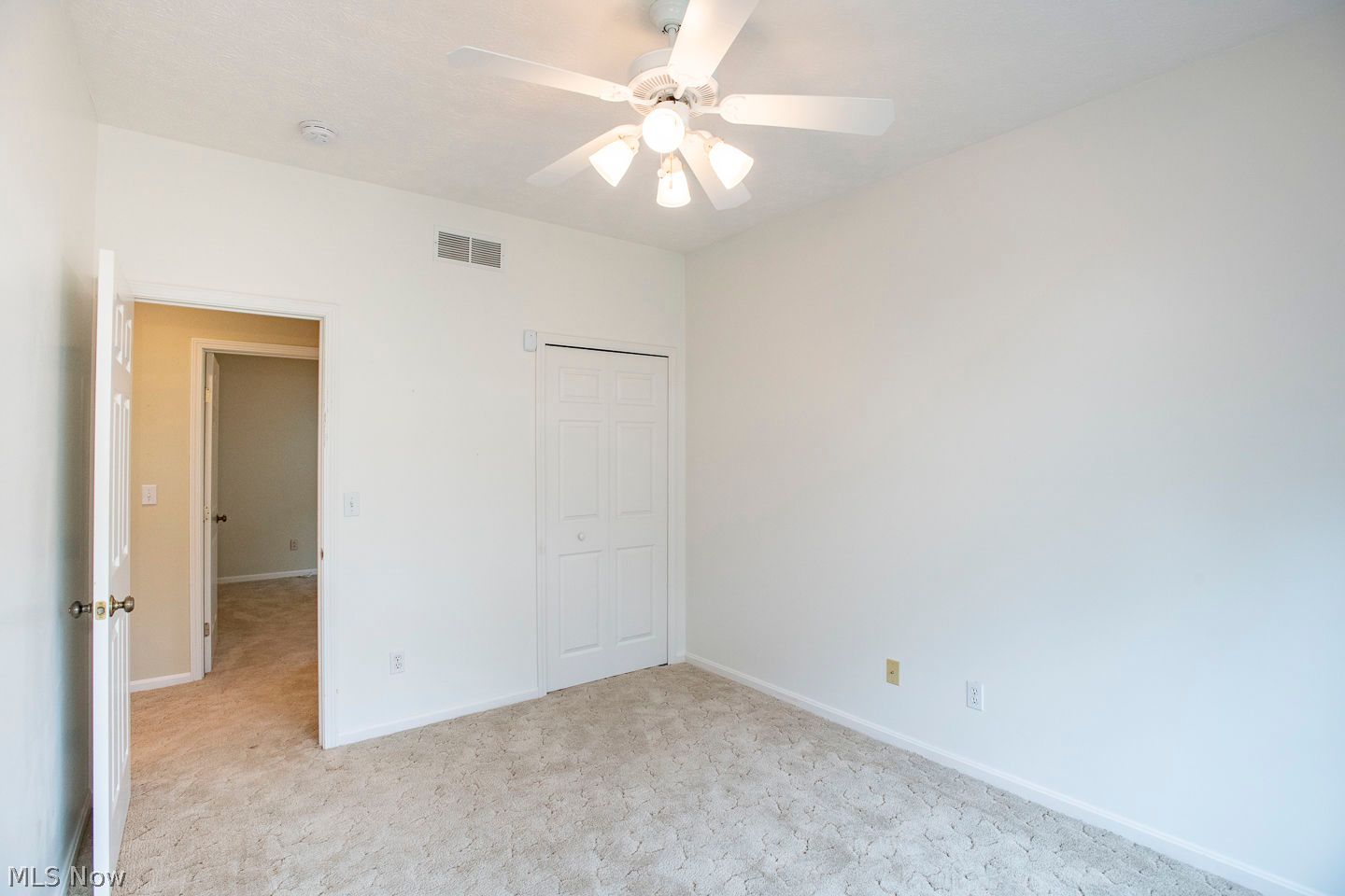 31776 Gardenside Drive Avon Lake OH 44012