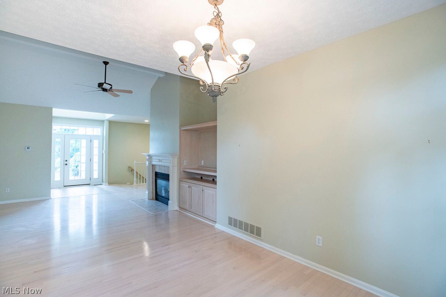 31776 Gardenside Drive Avon Lake OH 44012