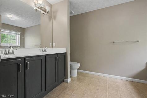 4523 Northledge Court Copley OH 44321