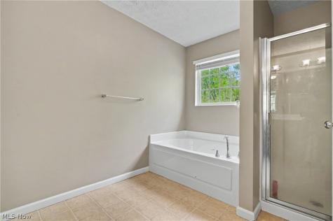 4523 Northledge Court Copley OH 44321
