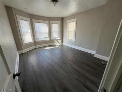 521 E 109th Street Cleveland OH 44108