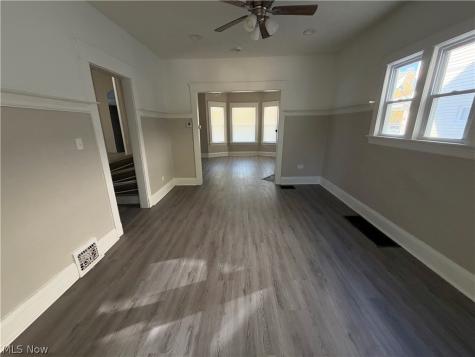 521 E 109th Street Cleveland OH 44108