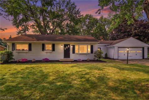 561 Clark Drive Tallmadge OH 44278