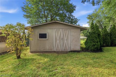 561 Clark Drive Tallmadge OH 44278