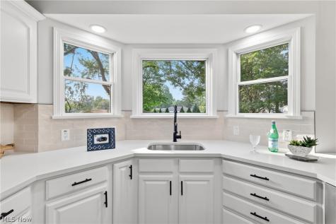 561 Clark Drive Tallmadge OH 44278