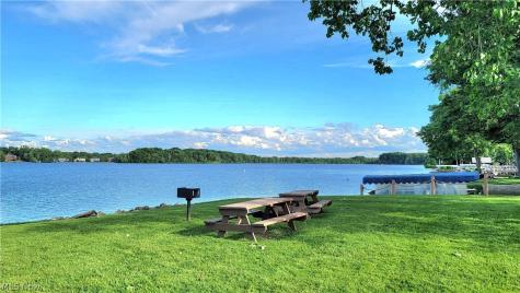 9900 Pebble Beach Cove Aurora OH 44202