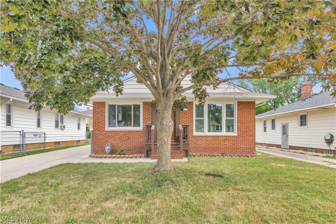 3332 North Avenue Parma OH 44134