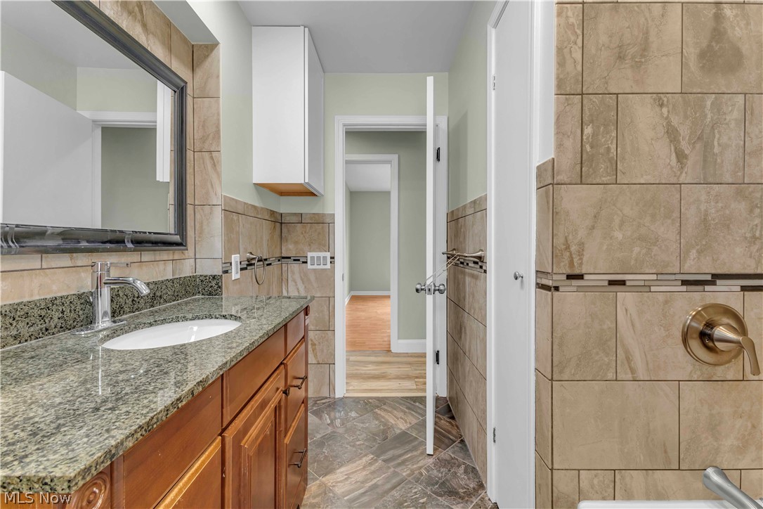 3332 North Avenue Parma OH 44134