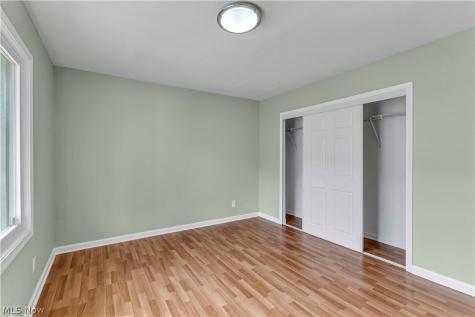 3332 North Avenue Parma OH 44134