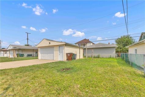 3332 North Avenue Parma OH 44134