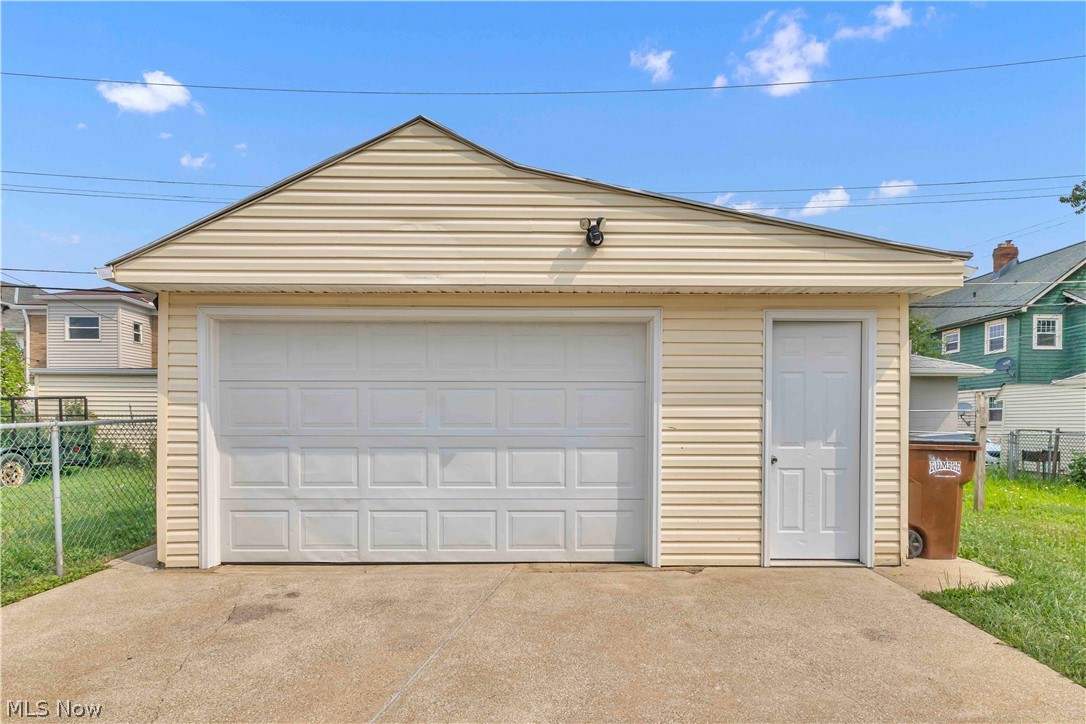 3332 North Avenue Parma OH 44134