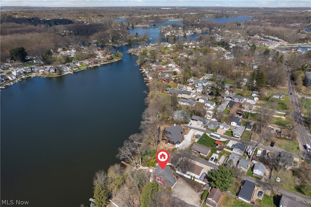 405 Snow Avenue Coventry OH 44319