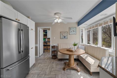 405 Snow Avenue Coventry OH 44319