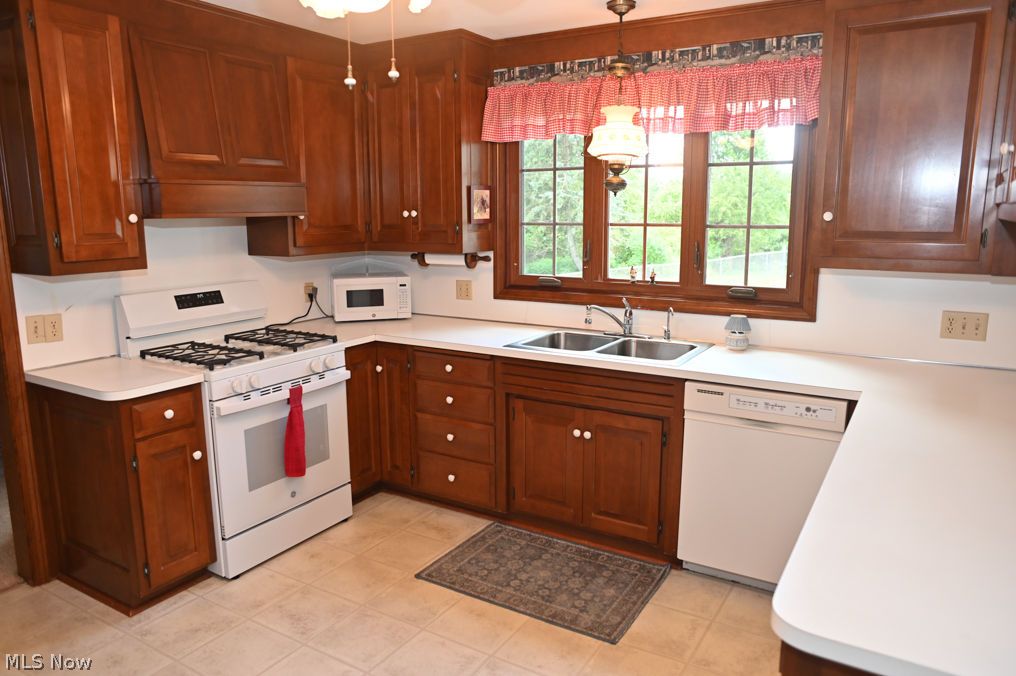 3283 Lakeview Drive Wooster OH 44691