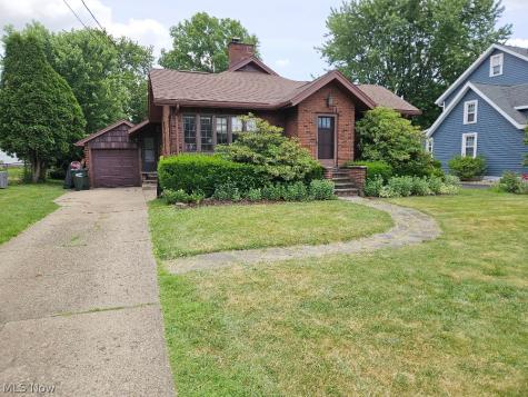 450 N Wood Street East Canton OH 44730