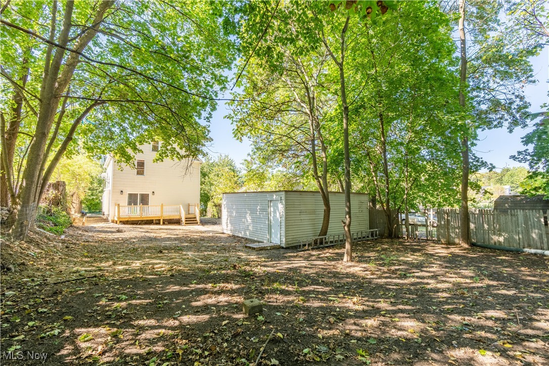 817 Raymond Street Akron OH 44307