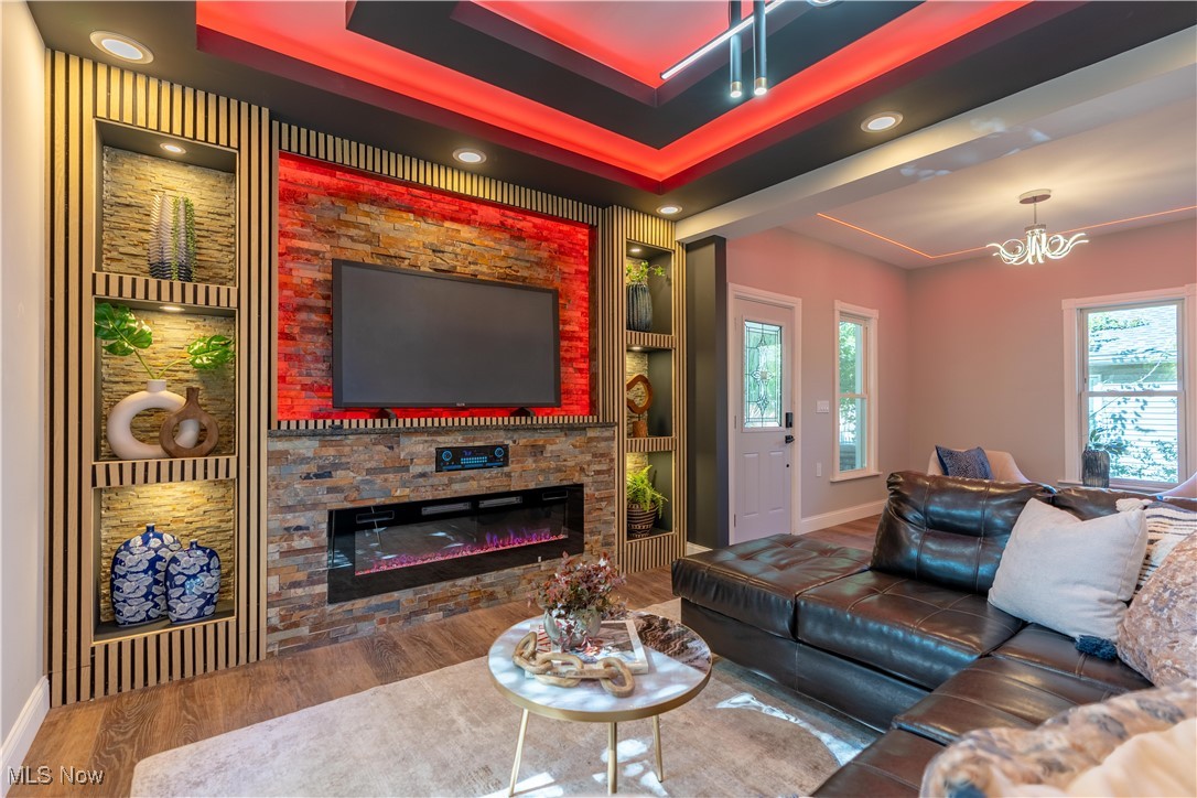 817 Raymond Street Akron OH 44307