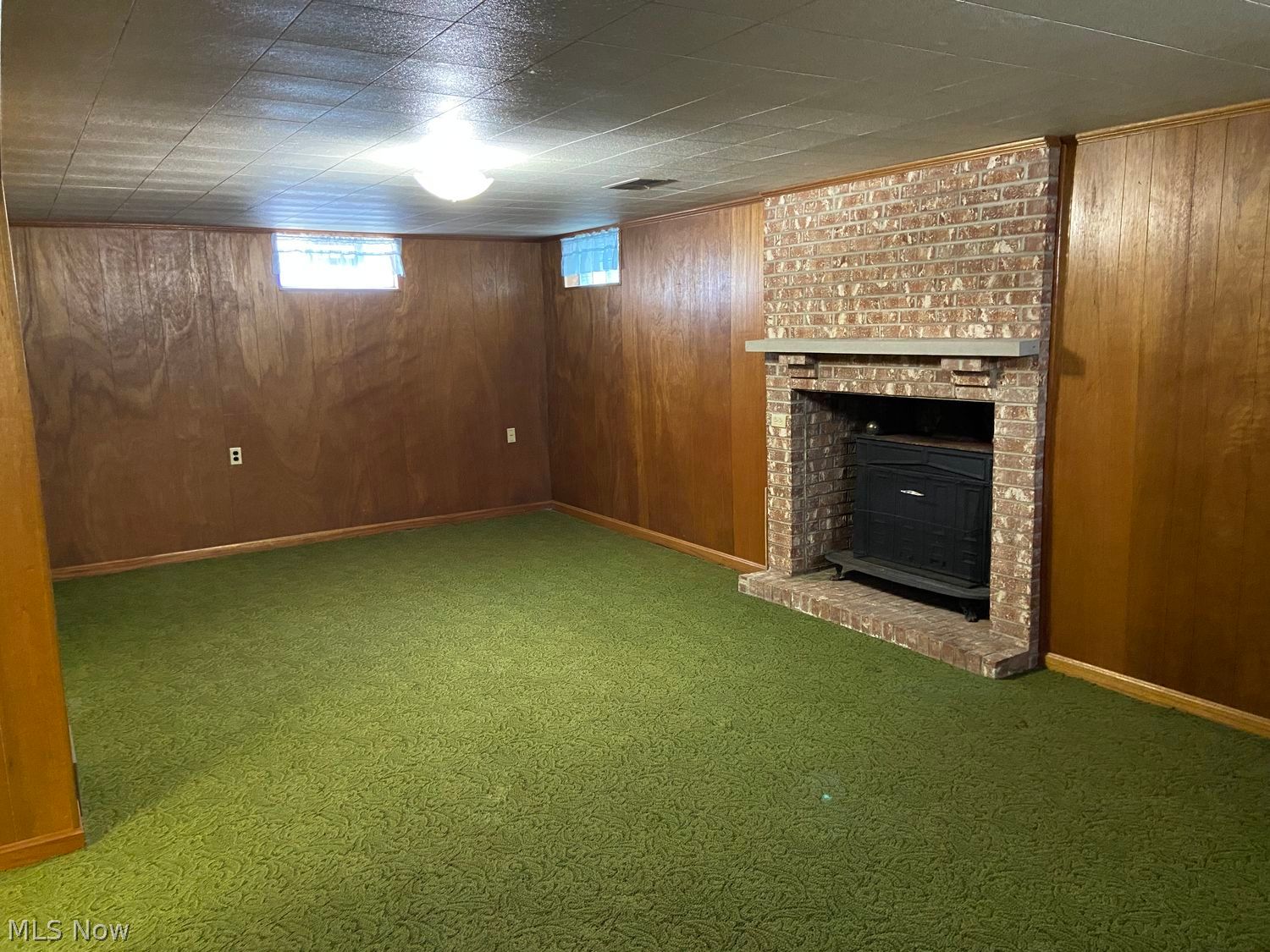 771 Utica Avenue Akron OH 44312