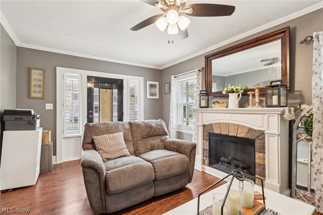 310 W Wood Street Lowellville OH 44436