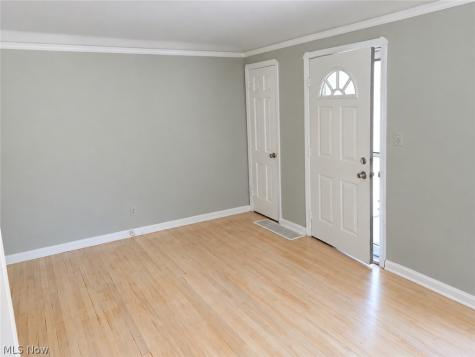 6643 Orchard Boulevard Parma Heights OH 44130