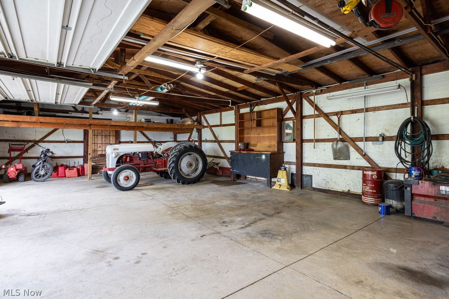 2460 Blake Road Wadsworth OH 44281