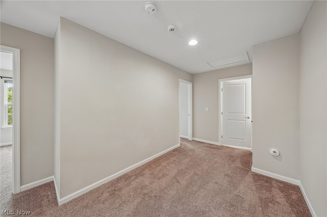 190 Lakeland Way Aurora OH 44202