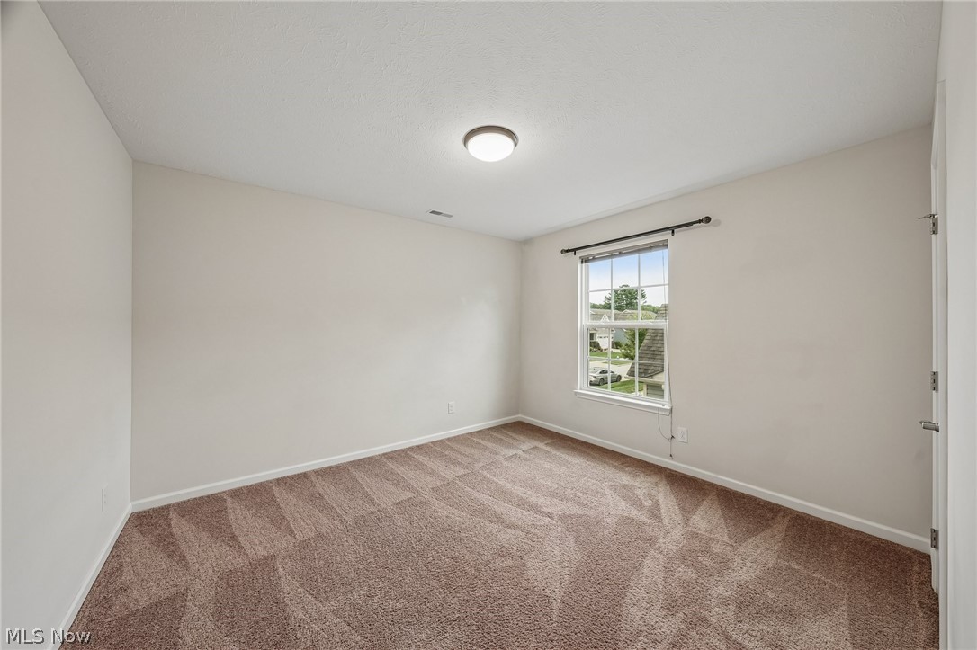 190 Lakeland Way Aurora OH 44202