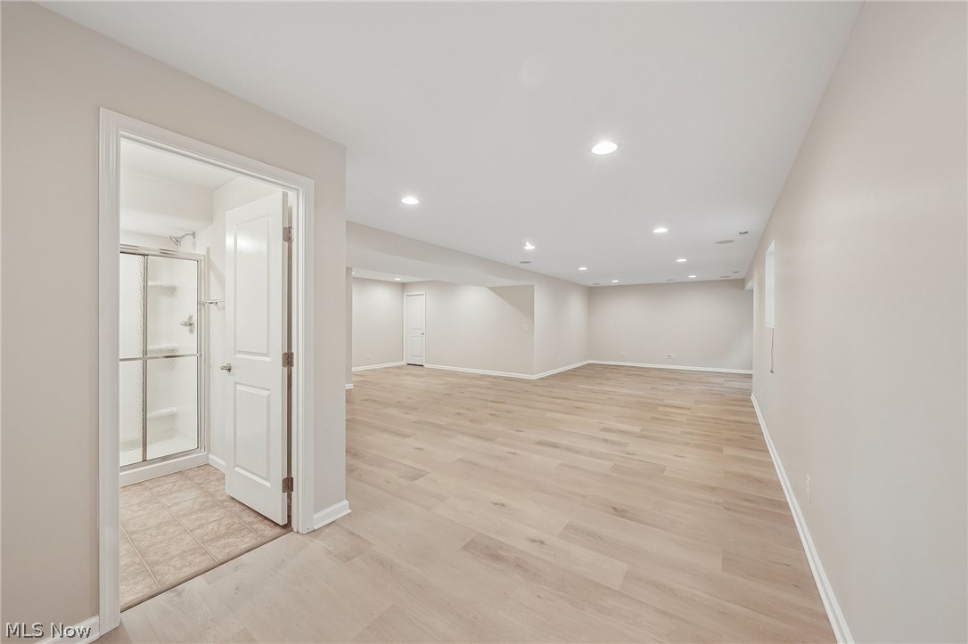 190 Lakeland Way Aurora OH 44202