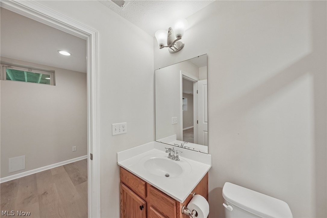 190 Lakeland Way Aurora OH 44202