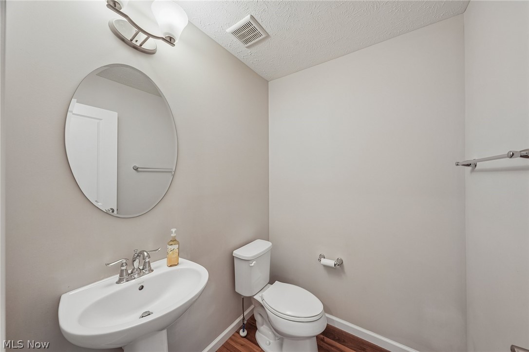 190 Lakeland Way Aurora OH 44202