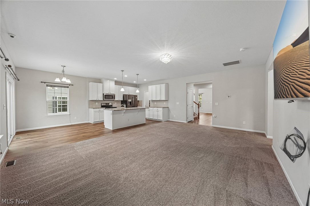 190 Lakeland Way Aurora OH 44202