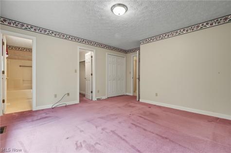 2650 Lacolline Drive Stow OH 44224