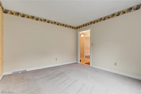 2650 Lacolline Drive Stow OH 44224