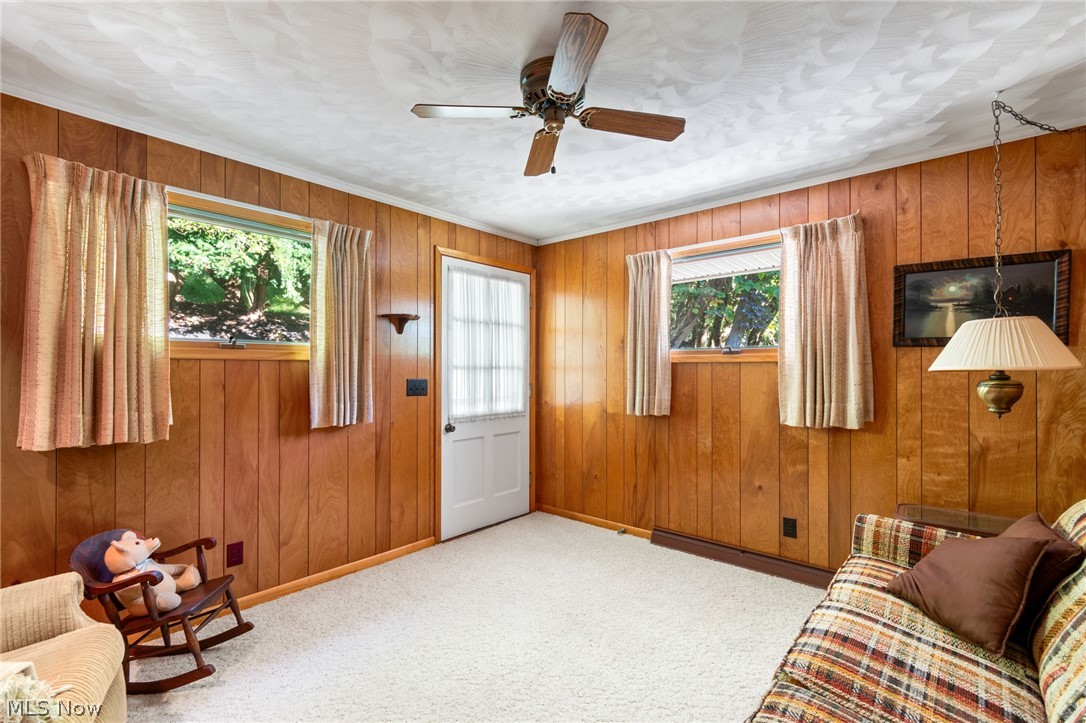 29 W Mohawk Drive Malvern OH 44644