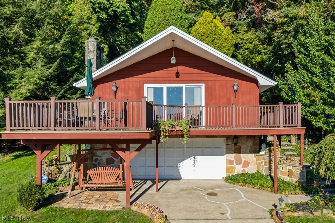 29 W Mohawk Drive Malvern OH 44644