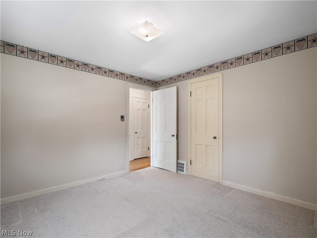 24613 E Oakland Road Bay Village OH 44140