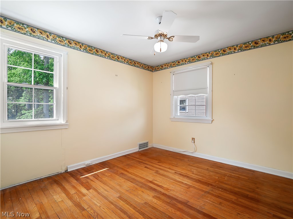 24613 E Oakland Road Bay Village OH 44140