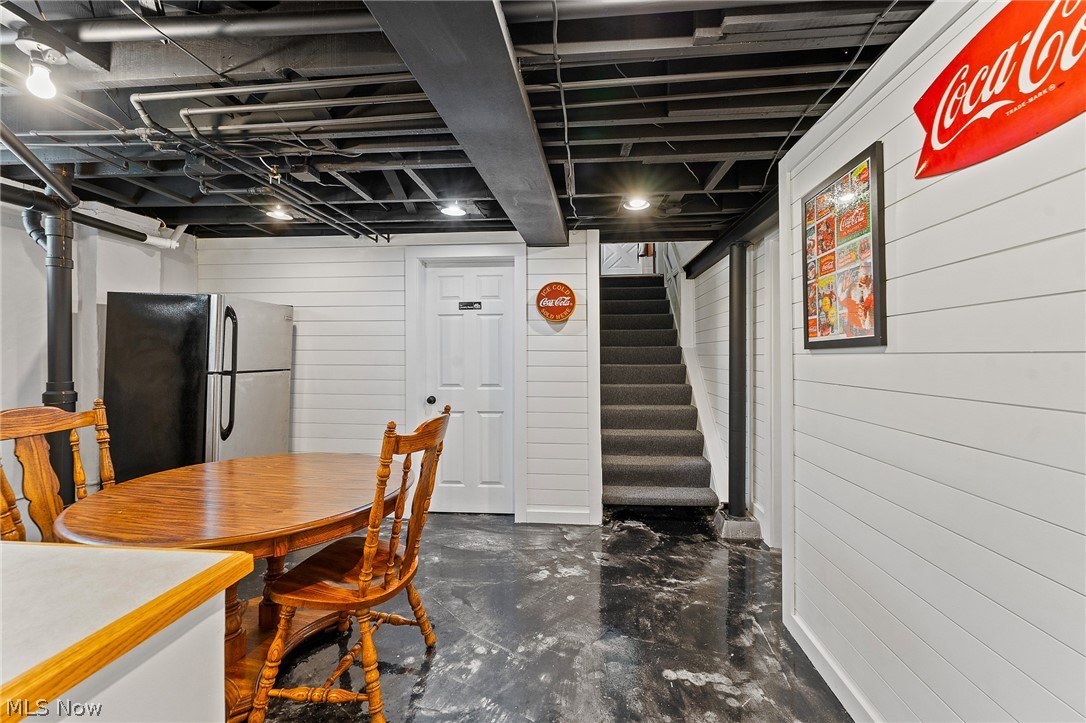 31 Island Drive Poland OH 44514