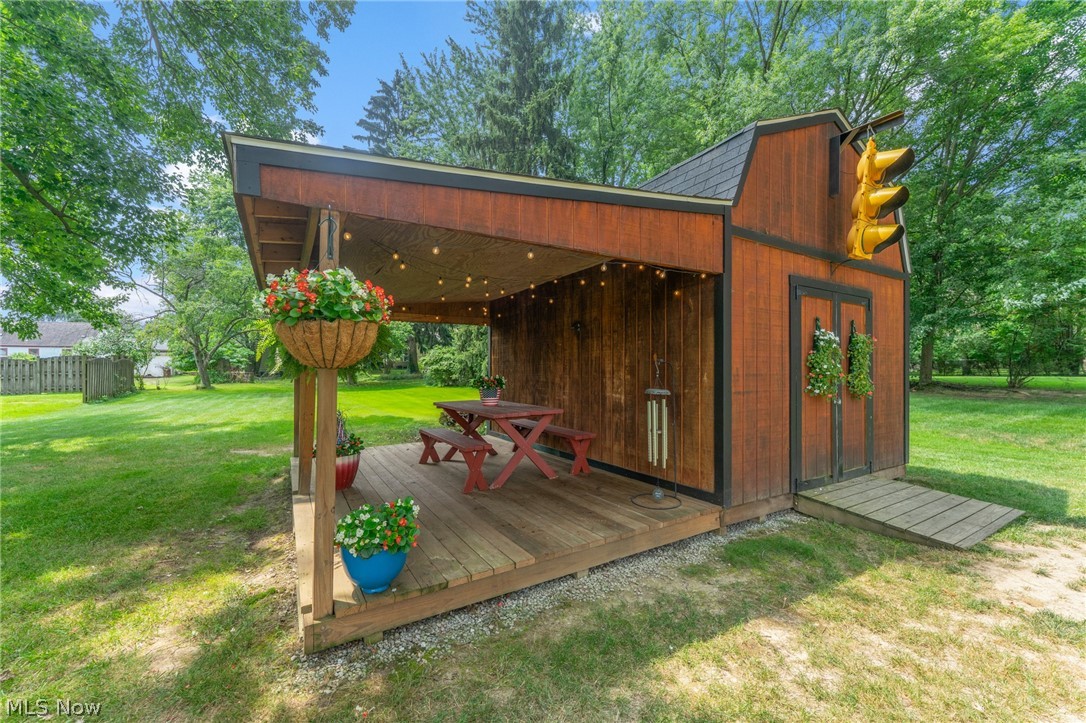 31 Island Drive Poland OH 44514