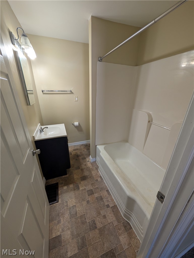 328 Wood Alley East Liverpool OH 43920
