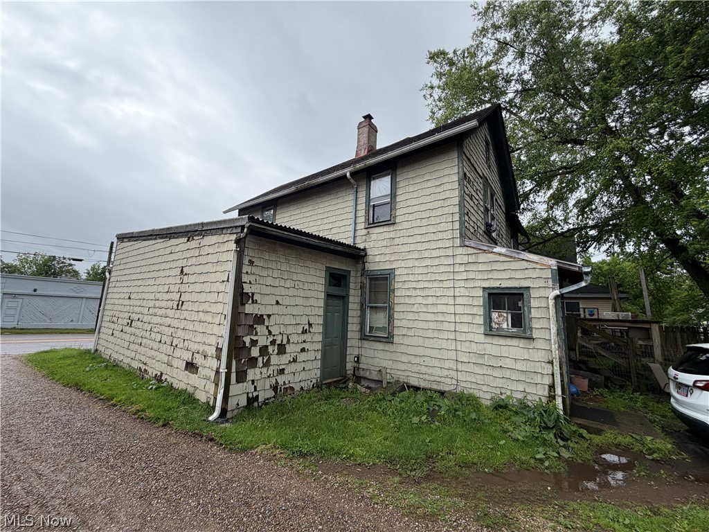 815 Amherst Road NE Massillon OH 44646