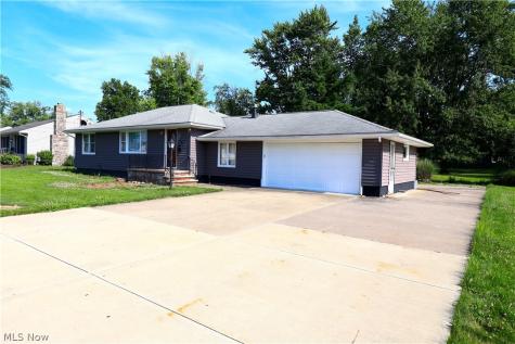 164 Sipple Avenue Amherst OH 44001