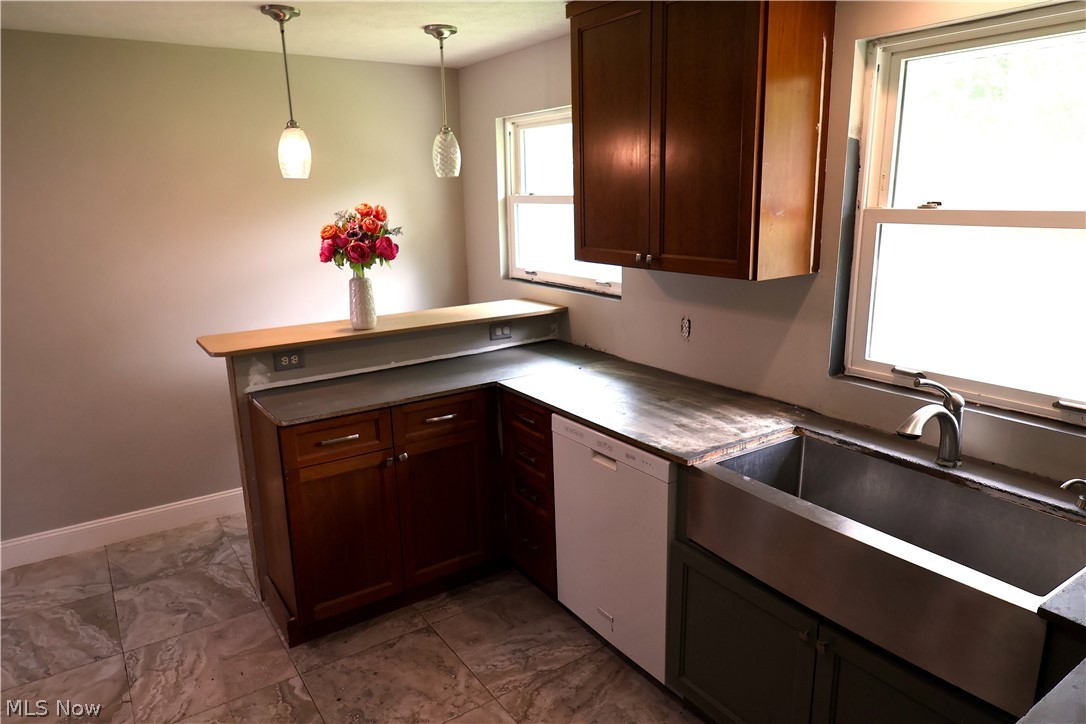164 Sipple Avenue Amherst OH 44001