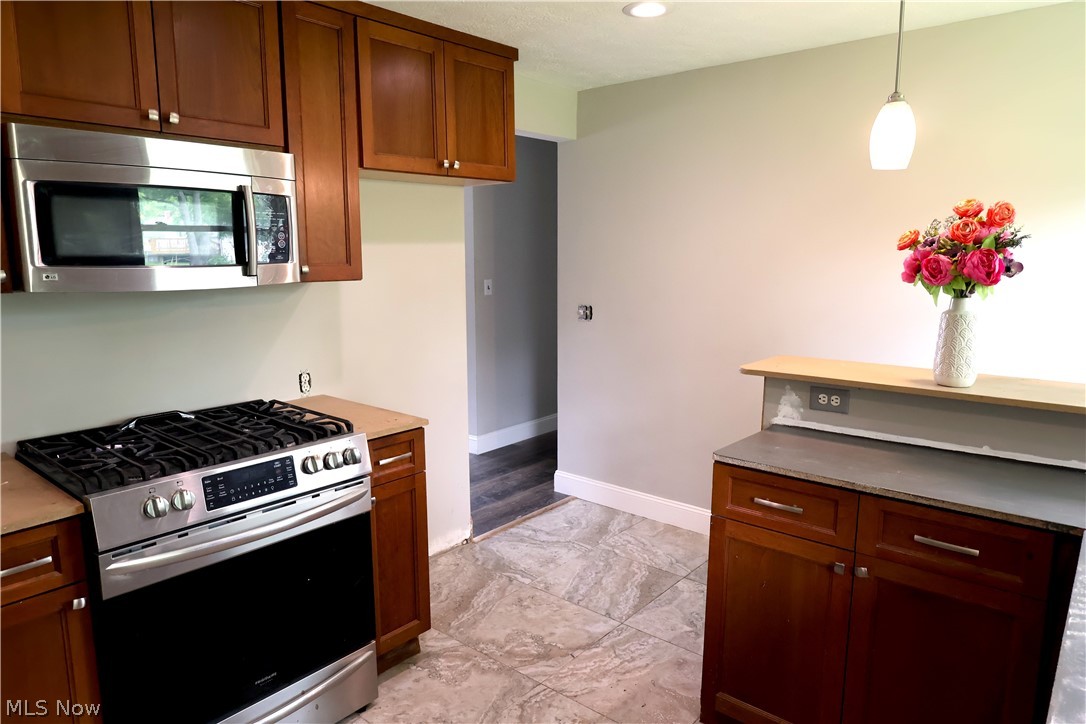 164 Sipple Avenue Amherst OH 44001
