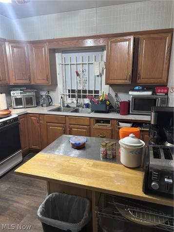 4140 E 113th Street Cleveland OH 44105