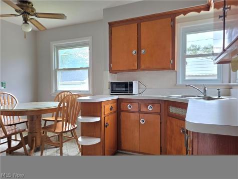 15804 Northwood Avenue Maple Heights OH 44137