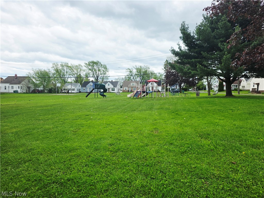 15804 Northwood Avenue Maple Heights OH 44137