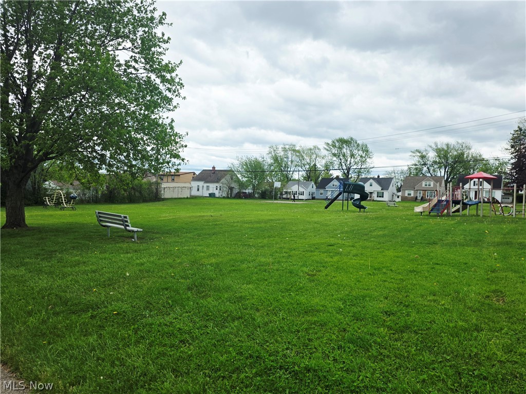 15804 Northwood Avenue Maple Heights OH 44137